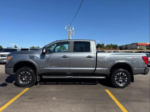 2018 Nissan Titan XD PRO-4X