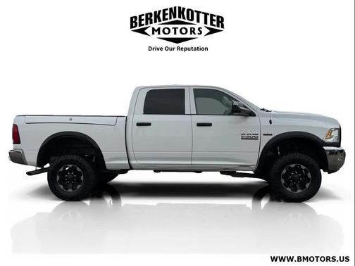Bright White Clearcoat 2018 RAM 2500 Tradesman Crew Cab 4x4 6'4' Box