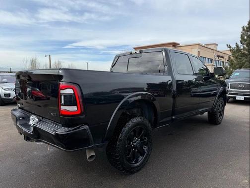 2019 RAM 2500 Laramie Crew Cab 4x4 6'4' Box