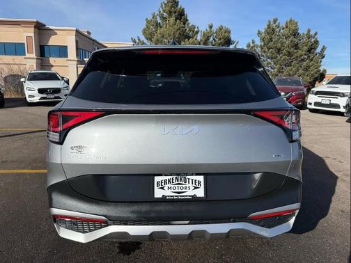 2023 Kia Sportage Hybrid LX