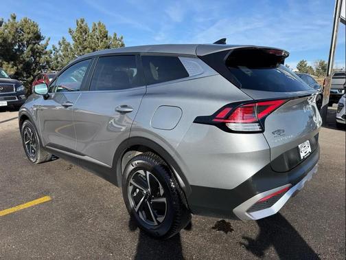 2023 Kia Sportage Hybrid LX