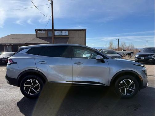 2023 Kia Sportage Hybrid LX