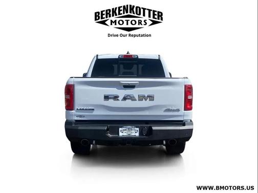 Bright White Clearcoat 2025 RAM 1500 Laramie