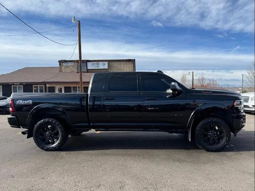 2019 RAM 2500 Laramie Mega Cab 4x4 6'4' Box