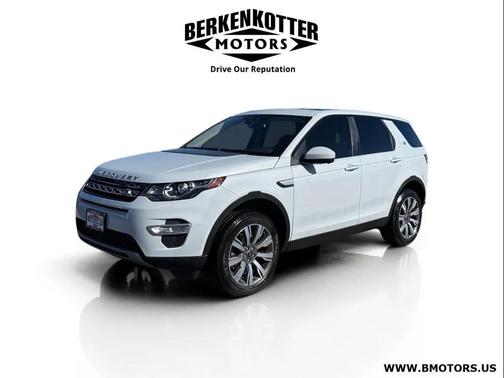 White 2017 Land Rover Discovery Sport HSE LUX