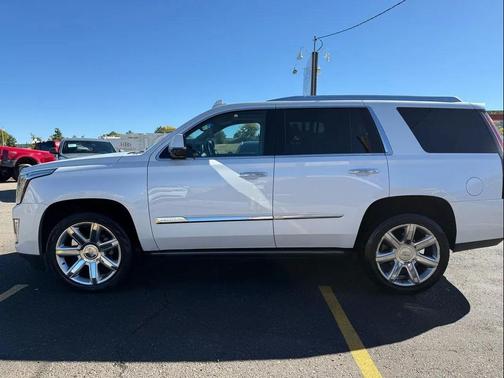 2016 Cadillac Escalade Premium