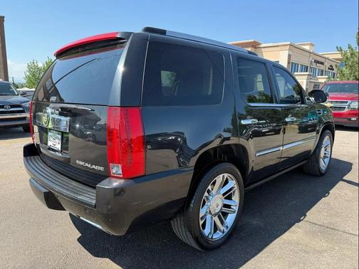 2012 Cadillac Escalade Platinum Edition