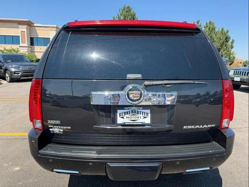 2012 Cadillac Escalade Platinum Edition
