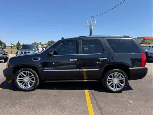 2012 Cadillac Escalade Platinum Edition
