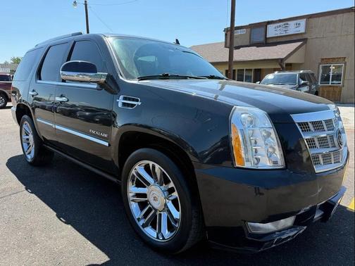2012 Cadillac Escalade Platinum Edition
