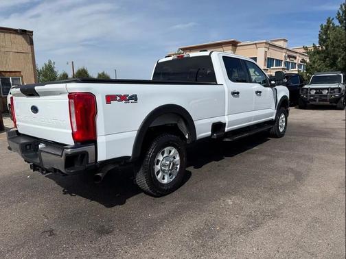 2024 Ford F-350 XLT