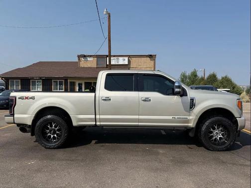 2017 Ford F-250 Platinum