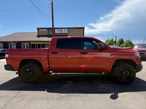 2017 Toyota Tundra SR5