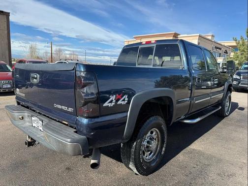 2005 Chevrolet Silverado 2500 LS H/D Crew Cab