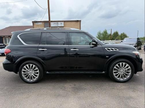 2016 INFINITI QX80 Base