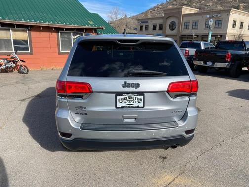 Photo 5 of 32 of 2018 Jeep Grand Cherokee Laredo