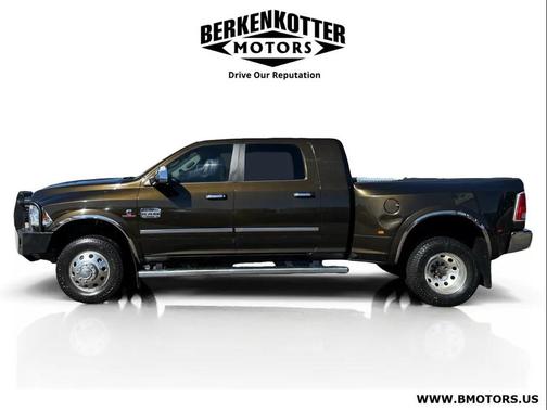 Black Gold Pearlcoat 2014 RAM 3500 Longhorn