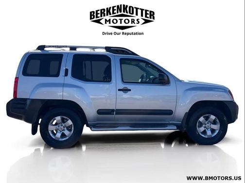2011 Nissan Xterra S