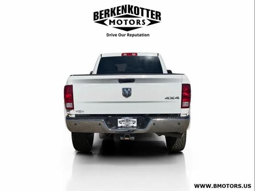 2017 RAM 2500 Tradesman Crew Cab 4x4 6'4' Box