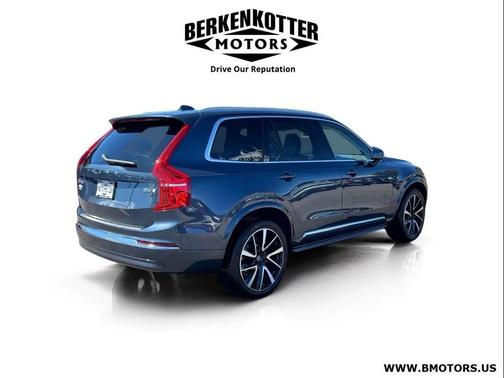 Denim Blue Metallic 2023 Volvo XC90 B6 Plus 6-Seater