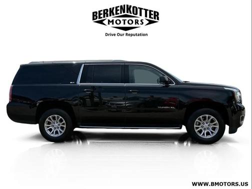 Onyx Black 2019 GMC Yukon XL SLT