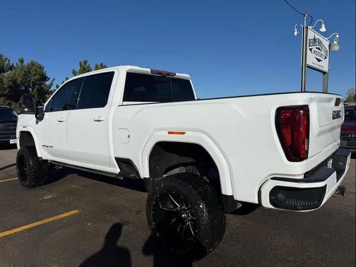 2020 GMC Sierra 2500 AT4