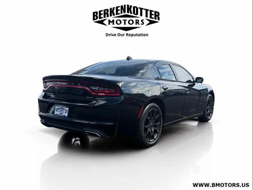 2015 Dodge Charger SXT