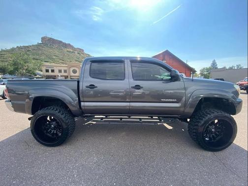 2013 Toyota Tacoma Base