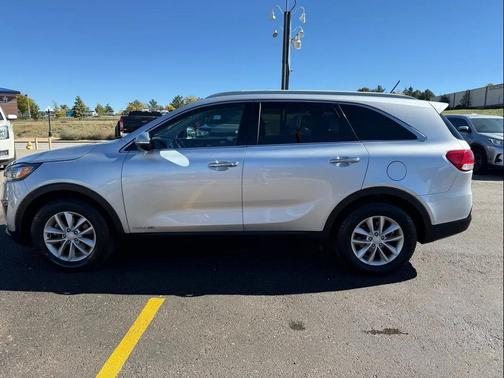 2018 Kia Sorento LX