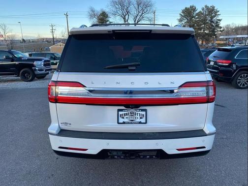 2019 Lincoln Navigator L Reserve