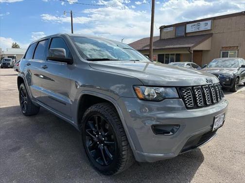 2021 Jeep Grand Cherokee Laredo
