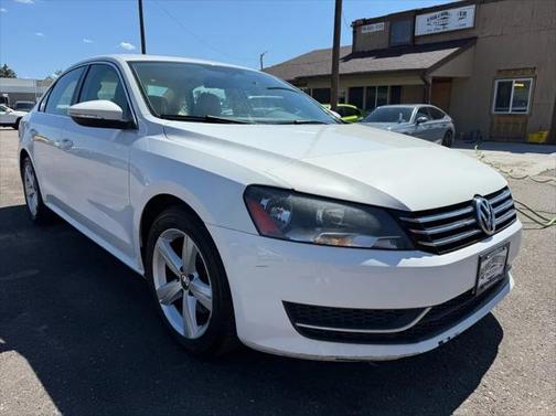 2012 Volkswagen Passat 2.5 SE