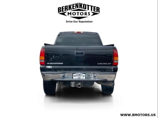 Onyx Black 2001 Chevrolet Silverado 2500 LS H/D Crew Cab