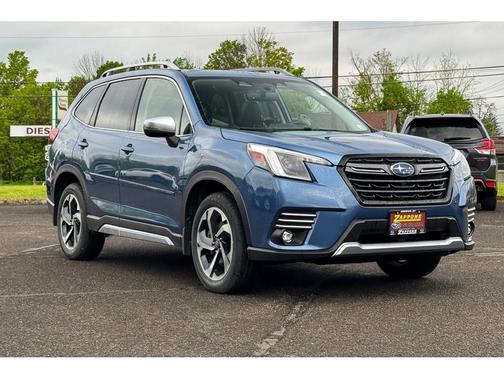 2023 Subaru Forester Touring
