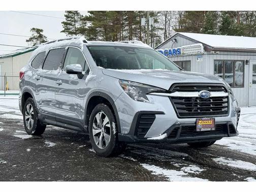 Ice Silver Metallic 2023 Subaru Ascent Premium