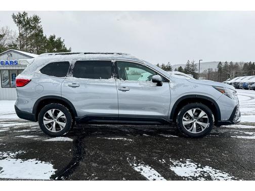 2023 Subaru Ascent Premium