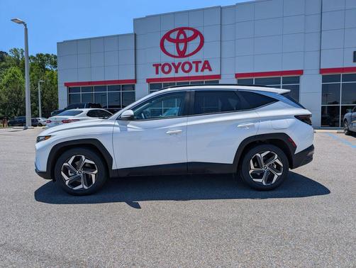 White Pearl 2024 Hyundai TUCSON SEL