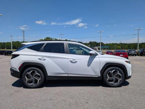 White Pearl 2024 Hyundai TUCSON SEL