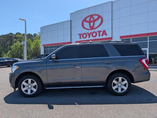 Magnetic Metallic 2021 Ford Expedition XLT