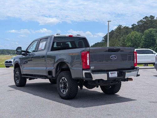Gray Metallic 2024 Ford F-250 XLT