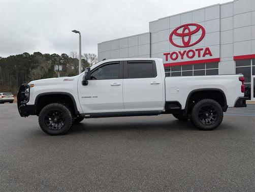 2024 Chevrolet Silverado 2500 LT