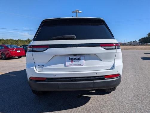 2024 Jeep Grand Cherokee Altitude