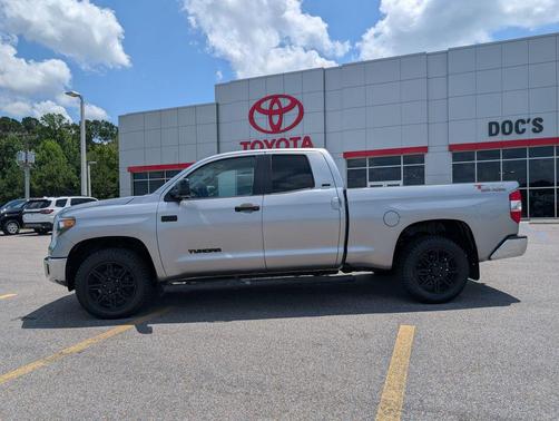 Silver Sky Metallic 2019 Toyota Tundra SR5