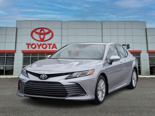 Celestial Silver Metallic 2024 Toyota Camry LE