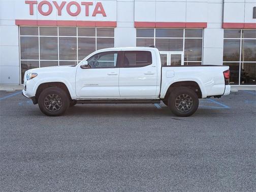 2022 Toyota Tacoma SR5