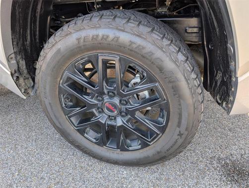 2024 Toyota Tundra SR5