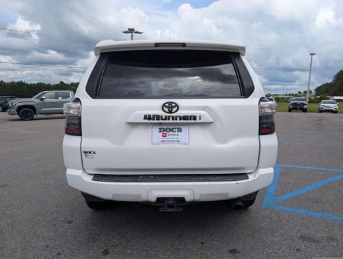 Super White 2020 Toyota 4Runner SR5 Premium
