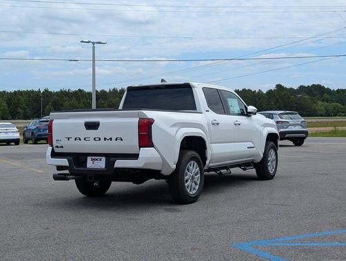 Ice 2026 Toyota Tacoma SR5