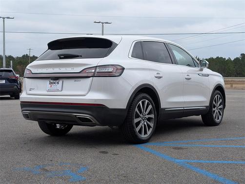 2019 Lincoln Nautilus Select