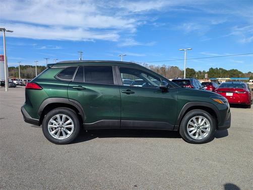 2022 Toyota Corolla Cross LE